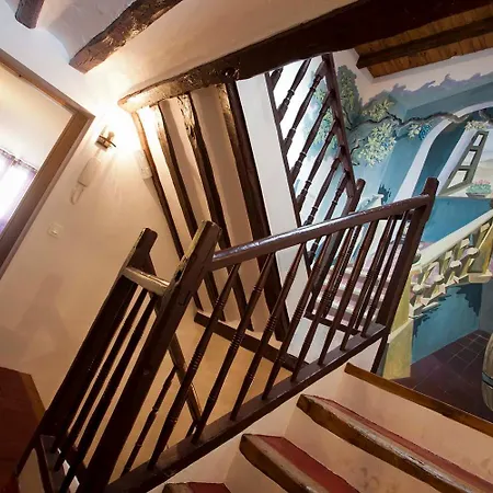 컨트리하우스 La Corchea 엘시에고